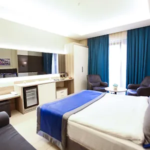 Otel Random