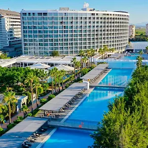 Crystal Centro - Ultimate Resort