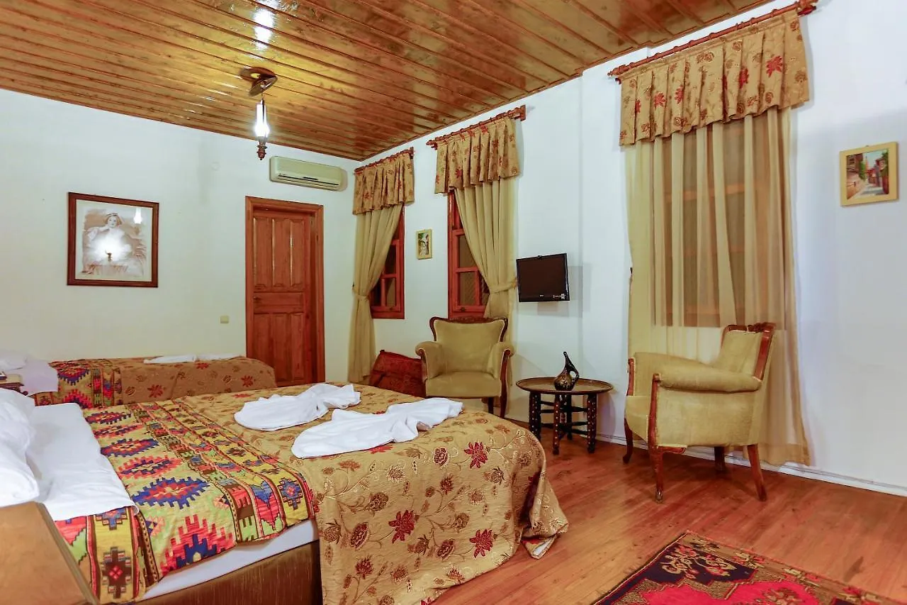 אנטליה Atelya Art Hotel
